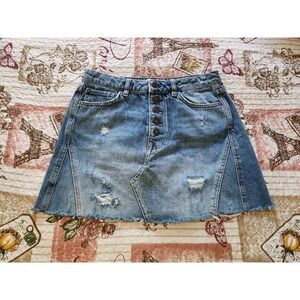 We The Free Women's Distressed Denim Jeans‎ Mini Skirt Blue Size 28